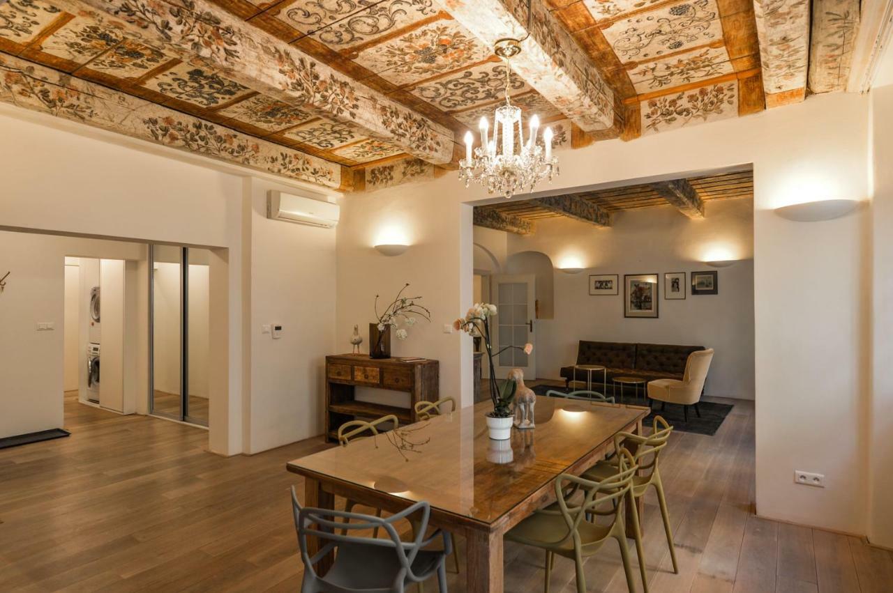 Apartment 18th Century Baroque *